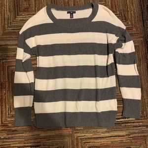 Gap women’s sweater